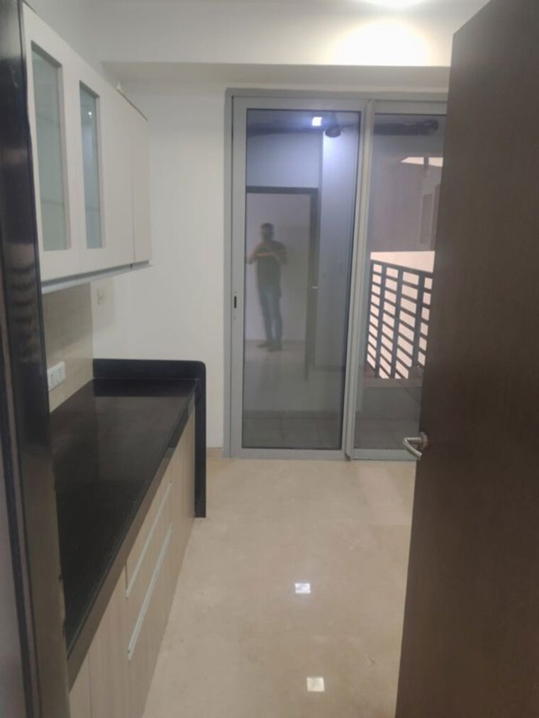Kitchen, omkar-alta-monte 3.5 Bedroom 1833 Sq.Ft. Apartment In Malad East Mumbai 10198972