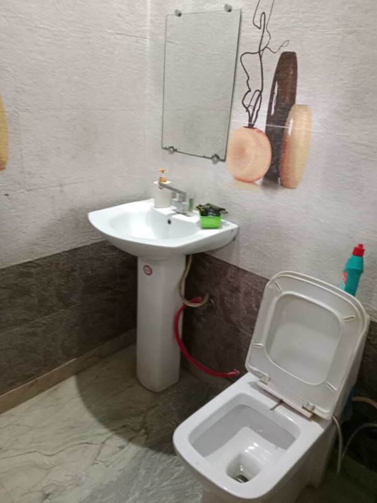 Attached Bathroom, ansals sushant city 1.5 Bedroom 573 Sq.Ft. Builder Floor In Ansals Sushant City Panipat 10198973
