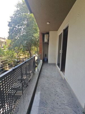 Balcony in 3 BHK Builder Floor at Craft Destination 43, Sector 43 – for Rent
