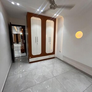 Room in 4 BHK Builder Floor at Dwarka – for Sale