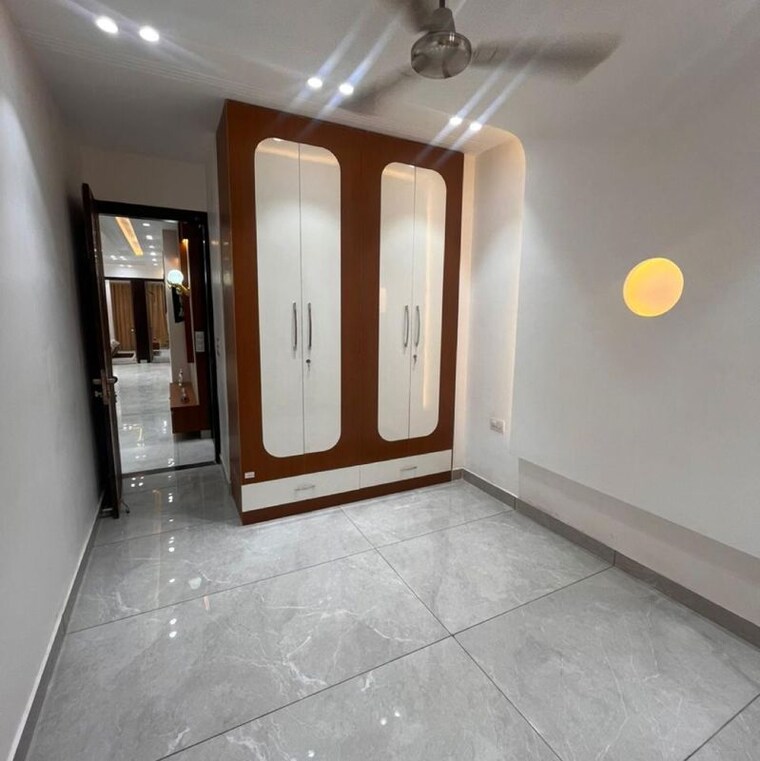 Room, dwarka 4 Bedroom 1500 Sq.Ft. Builder Floor In Dwarka Delhi 10199139