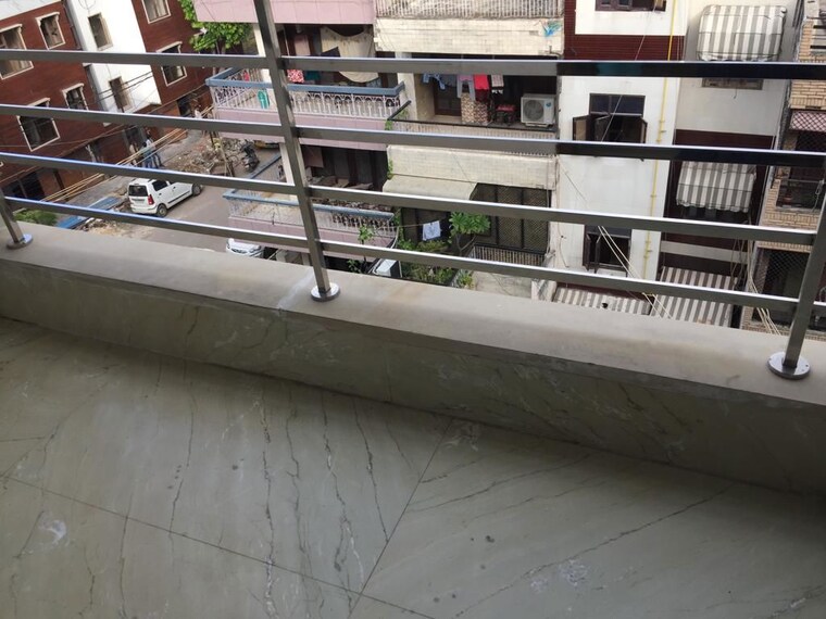 Balcony, west patel nagar 1 Bedroom 56 Sq.Yd. Builder Floor In West Patel Nagar Delhi 10199270