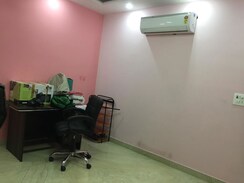 1 BHK Builder Floor For Rent in West Patel Nagar