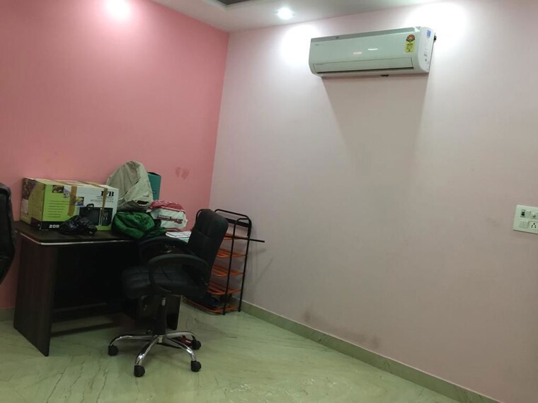 Living Room, west patel nagar 1 Bedroom 90 Sq.Yd. Builder Floor In West Patel Nagar Delhi 10199306