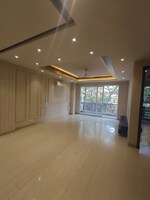 3 BHK 215 Sq.Yd. Builder Floor in Gupta Awas