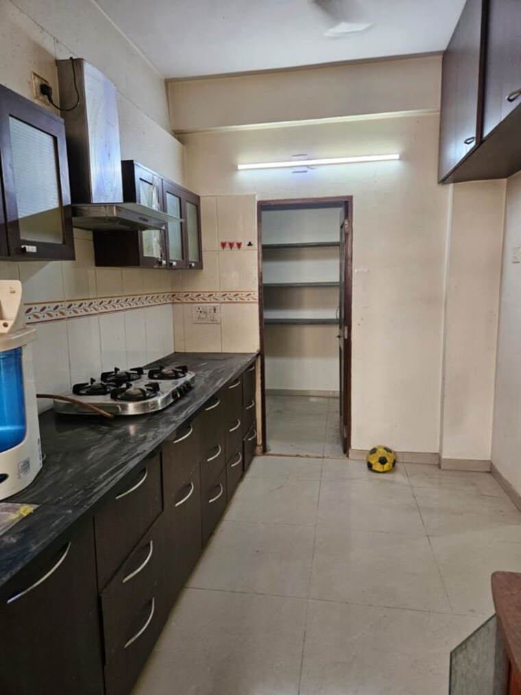 Kitchen, vishwanath-sharanam-12 3 Bedroom 1575 Sq.Ft. Apartment In Prahlad Nagar Ahmedabad 10199634