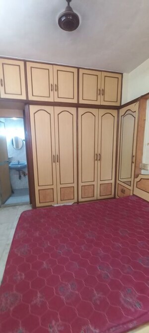 Bedroom in 1 BHK Apartment at Riddhi Garden, Malad East – for Rent