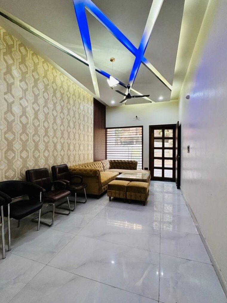 Hall, aditya-palm-court 3 Bedroom 1503 Sq.Ft. Villa In Vip Road Zirakpur 10199479