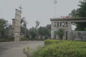 3 BHK Villa – Exterior View View at Misrod - for Sale