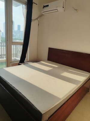 Bedroom in 3 BHK Apartment at Emaar Emerald Estate, Sector 65 – for Rent