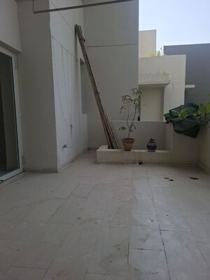 Balcony in 4 BHK Apartment at Ireo Victory Valley, Sector 67 – for Sale