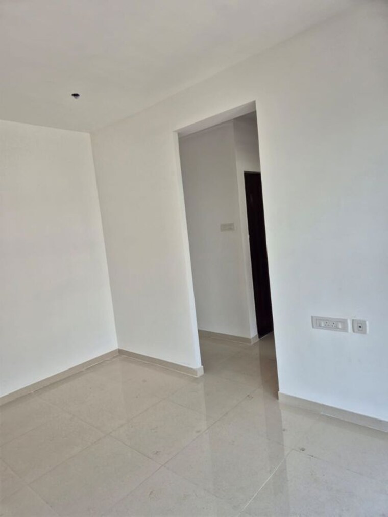 Room, uk-iridium 2 Bedroom 570 Sq.Ft. Apartment In Kandivali East Mumbai 10199653
