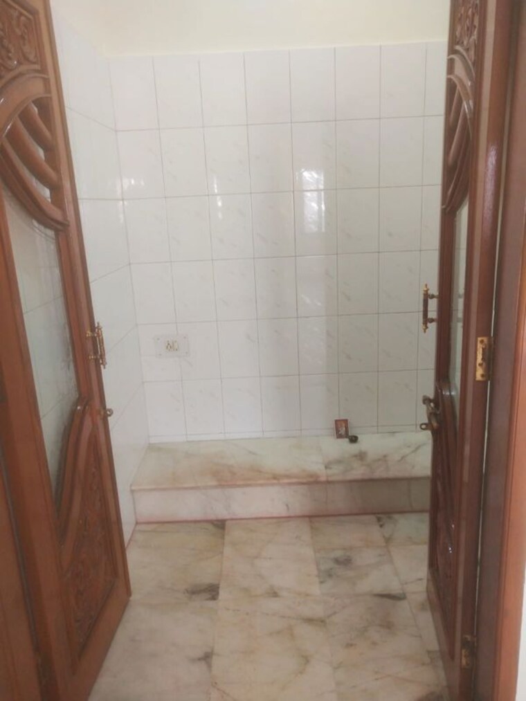 Bathroom, hanumanth nagar 2 Bedroom 2200 Sq.Ft. Independent House In Hanumanth Nagar Bangalore 10199715
