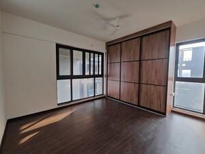 Room in 3 BHK Apartment at Puravankara Purva Atmosphere, Thanisandra Main Road – for Rent