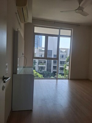 Room in 4 BHK Apartment at Ireo Victory Valley, Sector 67 – for Sale