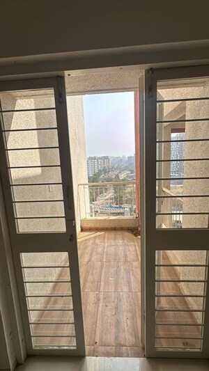 Room in 3 BHK Apartment at Kunal Iconia, Mamurdi – for Rent