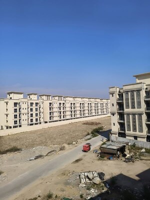 2.5 BHK Apartment For Rent in Signature Global City, Sector 37d