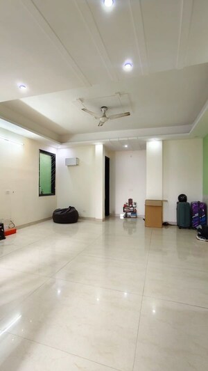 Room in 2.5 BHK Apartment at ROF Ananda, Sector 95 – for Rent