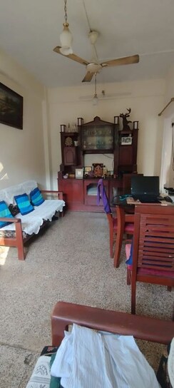 1 BHK + Pooja Room Apartment For Rent in Bandra West
