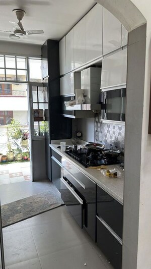 Kitchen in 1 RK Builder Floor at Pragati Hills, Sector 47 – for Rent