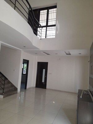 Staircase in 5 BHK Apartment at Banjara Hills – for Rent