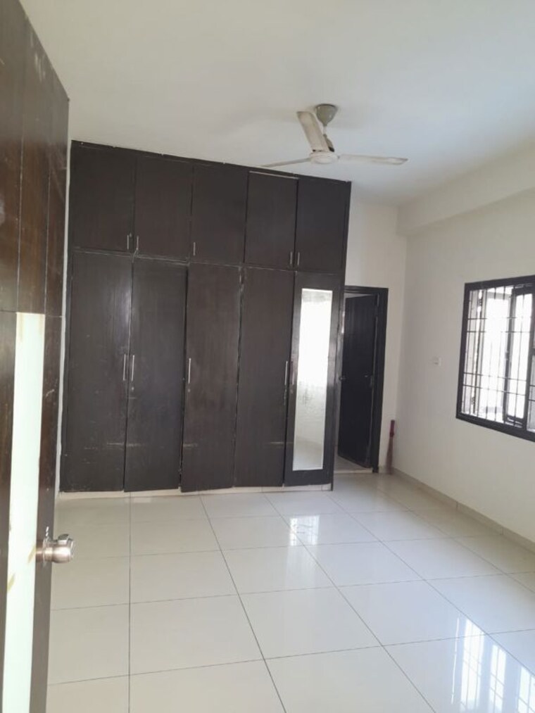 Room, banjara hills 5 Bedroom 3500 Sq.Ft. Apartment In Banjara Hills Hyderabad 10199813
