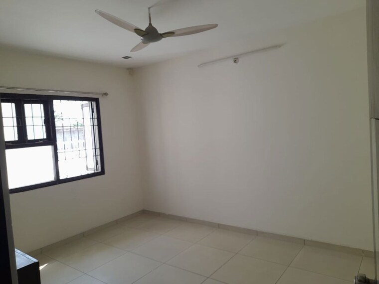 Room, banjara hills 5 Bedroom 3500 Sq.Ft. Apartment In Banjara Hills Hyderabad 10199813
