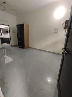 2 BHK Apartment For Rent in MRG The Balcony