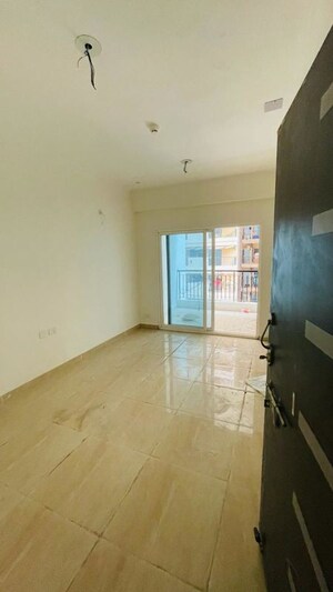 Room in 3 BHK Apartment at AWHO Township Gurjinder Vihar, Omega Ii Greater Noida – for Sale