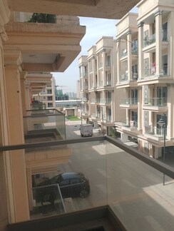 2 BHK + Store Room Builder Floor For Rent in Signature Global City
