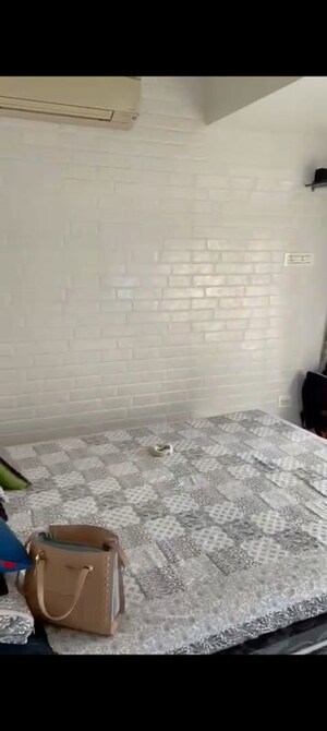 Parking in 2 BHK Apartment at Valencia Tower Grant Road, Grant Road – for Rent