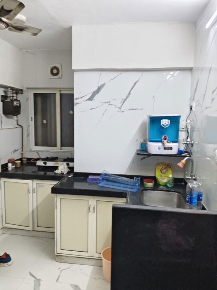 Kitchen, vile parle west 1 Bedroom 490 Sq.Ft. Apartment In Vile Parle West Mumbai 10199832