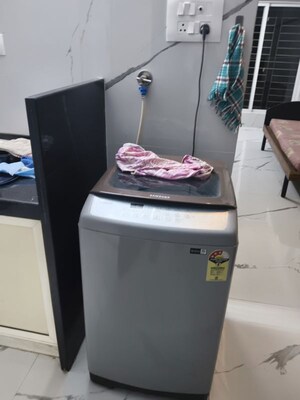  1 BHK Apartment at Vile Parle West – for Rent