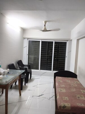 Bedroom in 1 BHK Apartment at Vile Parle West – for Rent