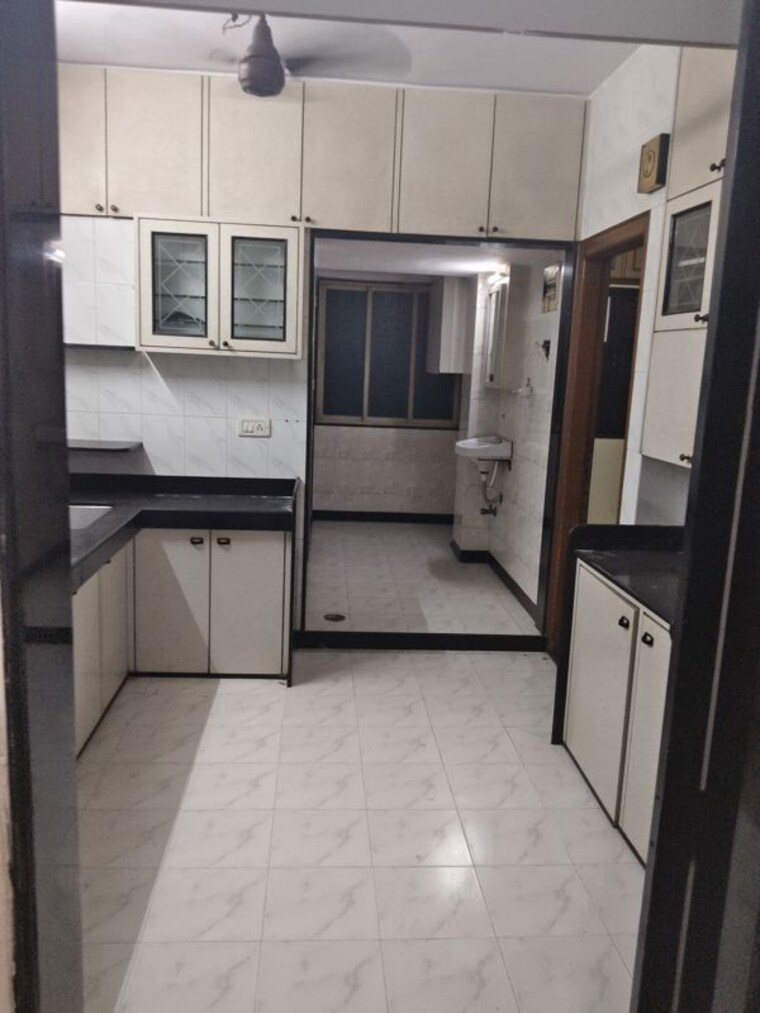 Kitchen, vile parle west 1 Bedroom 500 Sq.Ft. Apartment In Vile Parle West Mumbai 10199844