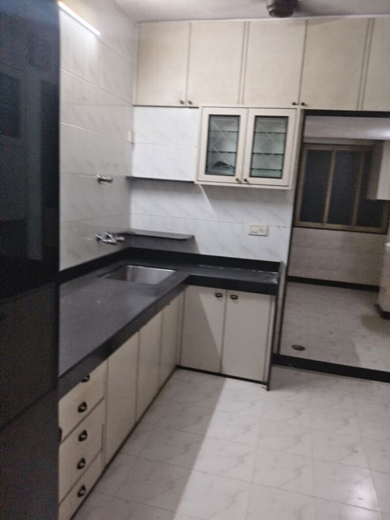Kitchen, vile parle west 1 Bedroom 500 Sq.Ft. Apartment In Vile Parle West Mumbai 10199844