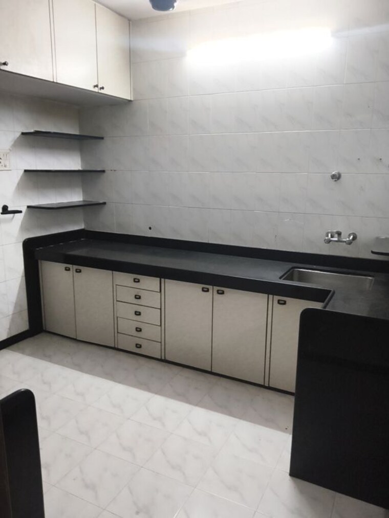 Kitchen, vile parle west 1 Bedroom 500 Sq.Ft. Apartment In Vile Parle West Mumbai 10199844