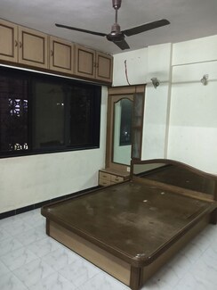 1 BHK Apartment For Rent in Vile Parle West