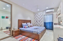 4 BHK + Pooja Room Penthouse For Rent in Maxvel Residency