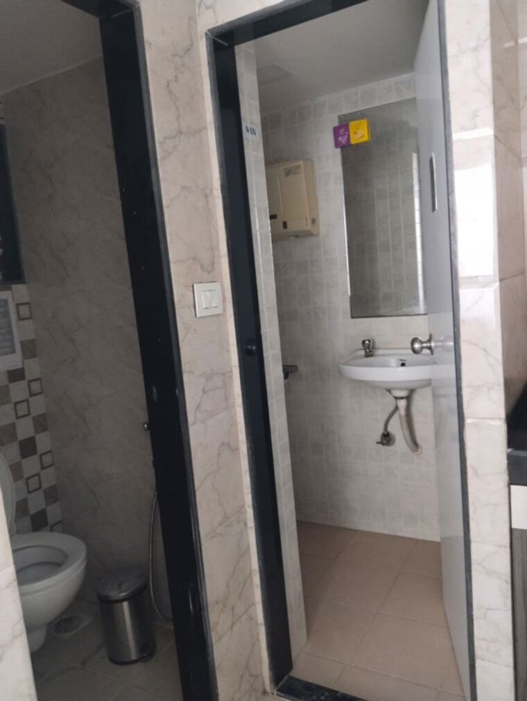 Washroom, lotus-trade-centre Commercial Office Space 750 Sq.Ft. In Andheri West Mumbai 10199853