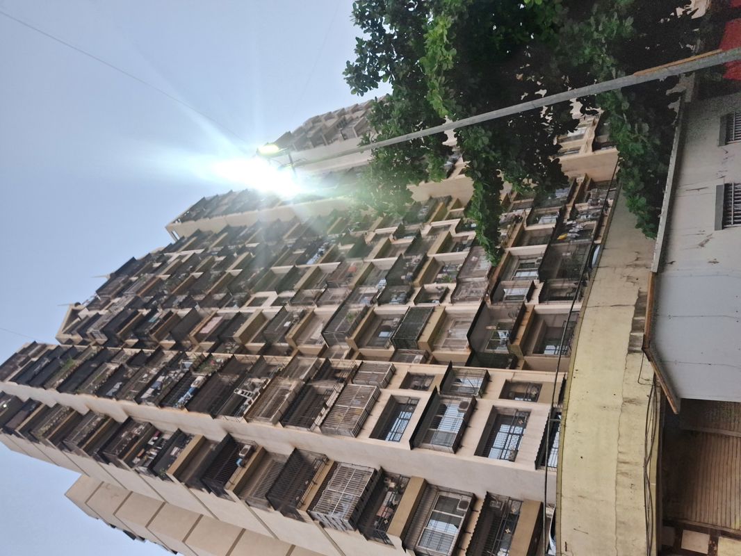 2 BHK Apartment For Rent in Tulsi Aura Mumbai