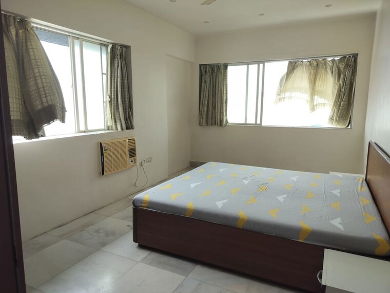 Bedroom, sahakar-niwas 1 Bedroom 450 Sq.Ft. Apartment In Tardeo Mumbai 8899688