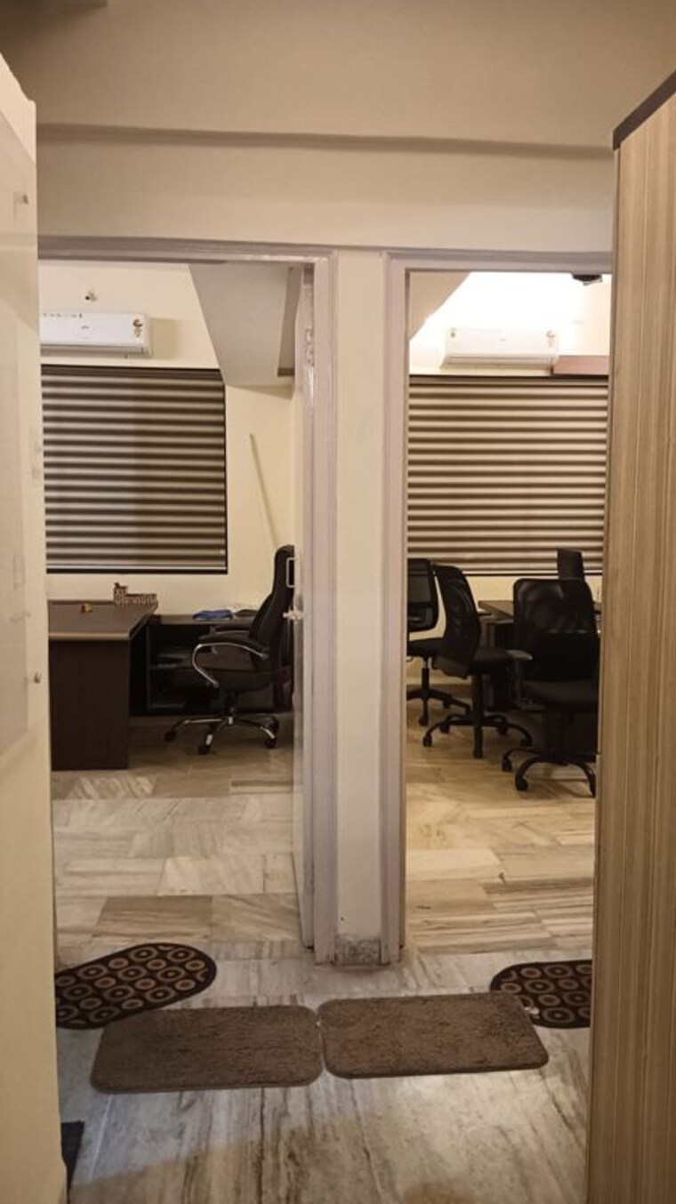 undefined, vastu-acharya-ashram Commercial Office Space in IT/SEZ 900 Sq.Ft. In Borivali West Mumbai 10199880
