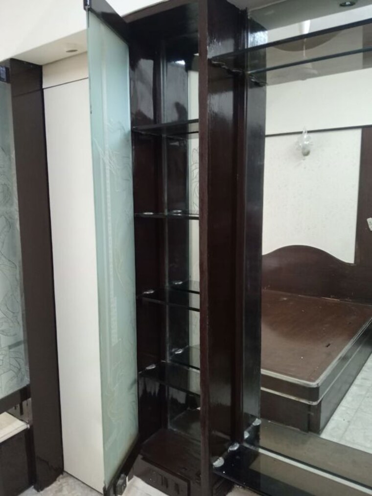undefined, grant road 2 Bedroom 550 Sq.Ft. Apartment In Grant Road Mumbai 9413554