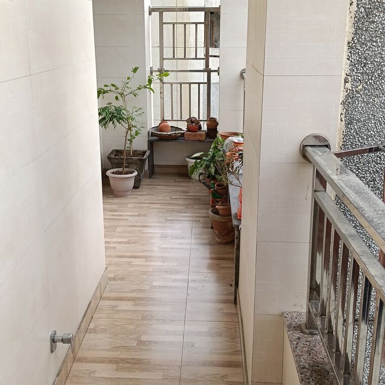 Balcony, dwarka 3 Bedroom 1600 Sq.Ft. Apartment In Dwarka Delhi 10199884