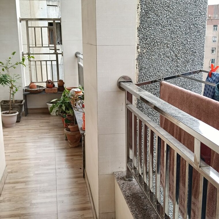 Balcony, dwarka 3 Bedroom 1600 Sq.Ft. Apartment In Dwarka Delhi 10199884