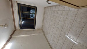 Room in 3 BHK Villa at Charkop Sector 7 – for Rent