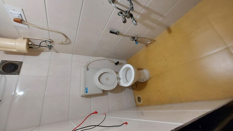 Bathroom, charkop sector 7 3 Bedroom 1800 Sq.Ft. Villa In Charkop Sector 7 Mumbai 10199887