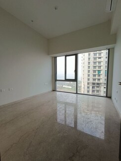 2 BHK + Servant Room Apartment For Rent in Lodha Parkside