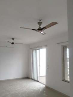 2 BHK Apartment For Rent in Chandan Garden